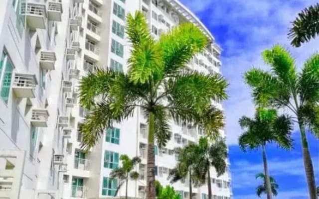Alabang Staycation near Airport (NAIA)