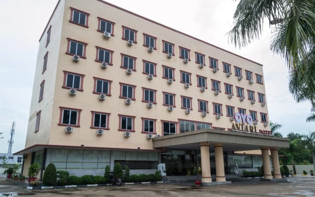 OYO 775 Aviari Hotel