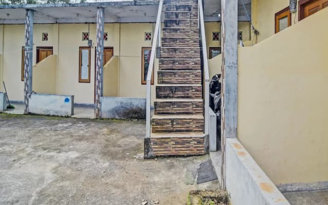 Hotel O Susupuan KostNearTaman Deki Lestari