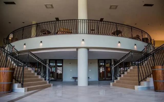 Malai Manso Resort Yatch Convention & Spa