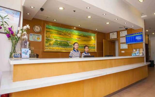 7Days Inn Huludao Railway Station Square