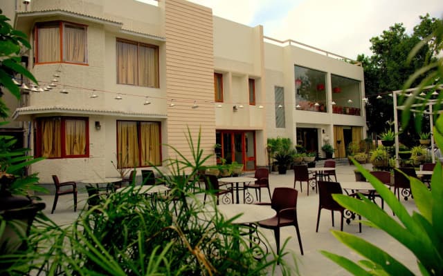 Hotel Villa Highnest - Sriperumbudur