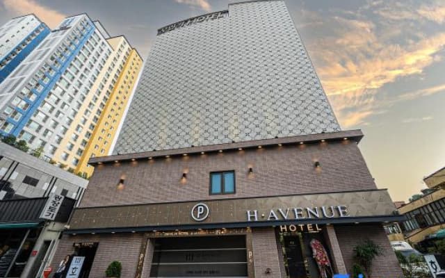 H Avenue Dongseong-ro Daegu Station Branch