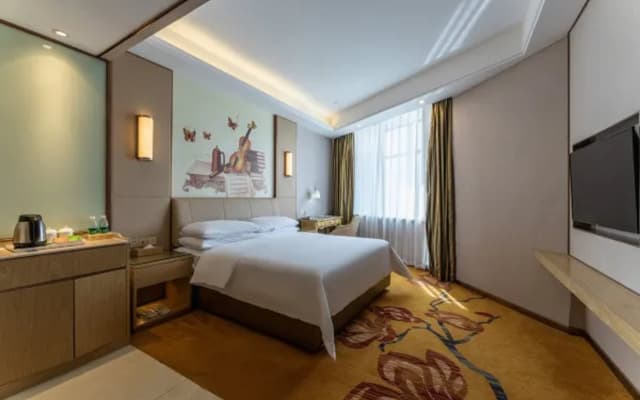 Vienna International Hotel (Nanchang BayiSquare Shangshagou Station))