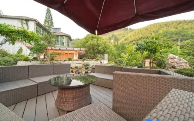 Anji Man Tun Ting Xin Shan Ye Xing Guang~Parent Child Vacation Homestay