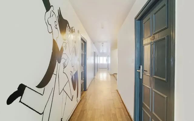 Fabhotel Cinco