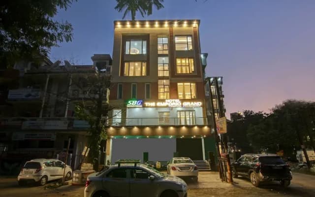 Hotel Emporio Grand