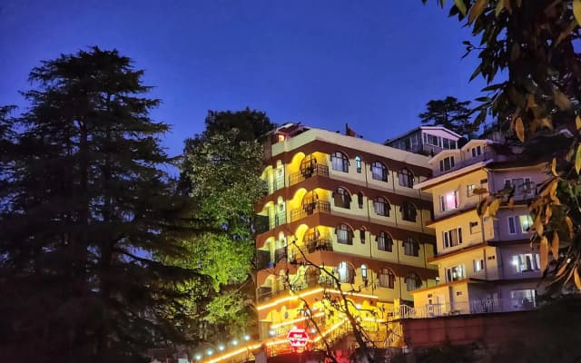 Hotel Taj Palace & Restaurant Near Mall Road Shimla