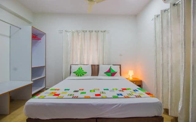 OYO 75550 Holy Cross Home Stays