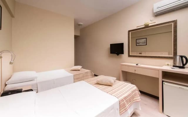 Ileri Hotel & Apartments