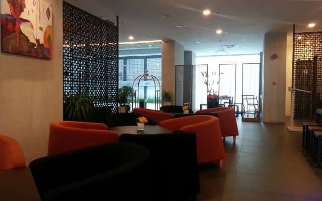 Marina Travellers Suite SKY Karamunsing