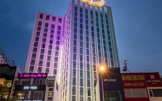 Muong Thanh Luxury Saigon Hotel
