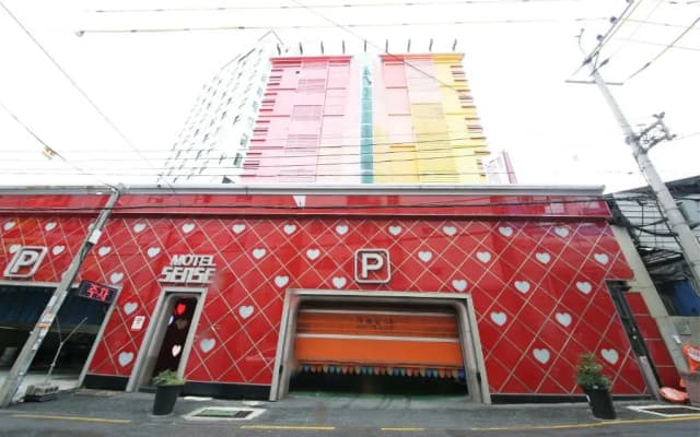 Sense Motel