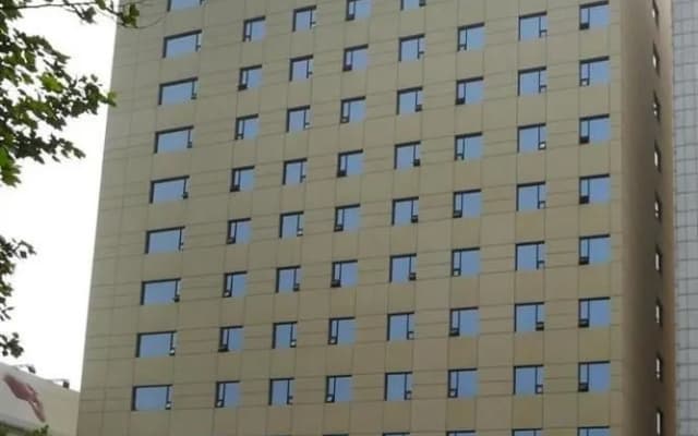 The Arctic Ocean Hotel
