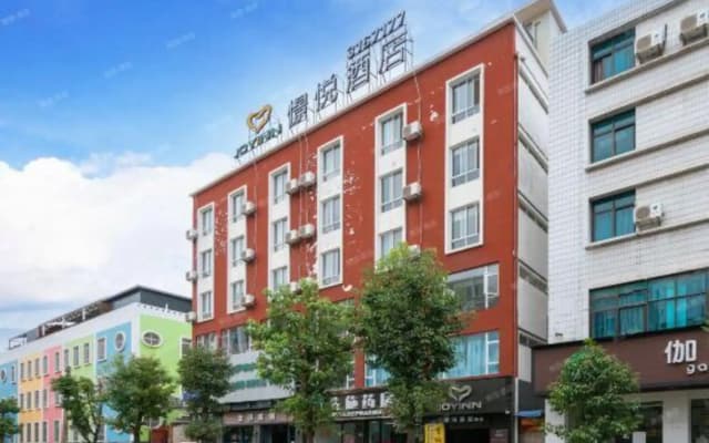 Jingyue Hotel (Chuxiong select branch)