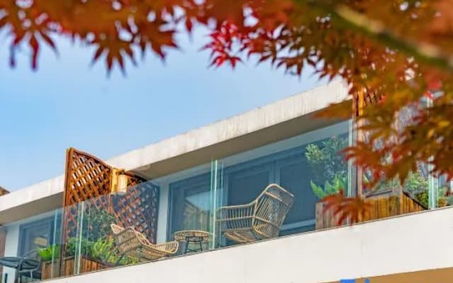 Wanfeng Linna Mountain home stay