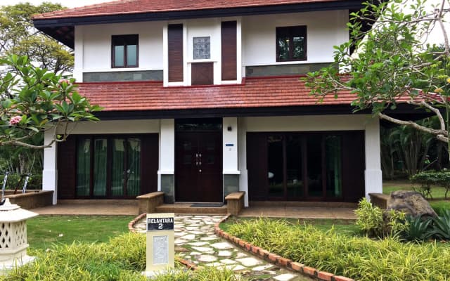 Banyu Biru Villa