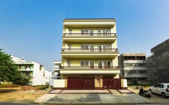 BluO Classic Studio DLF Golf Course Road