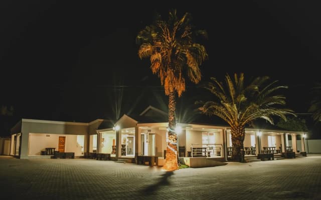 Lion Lodge
