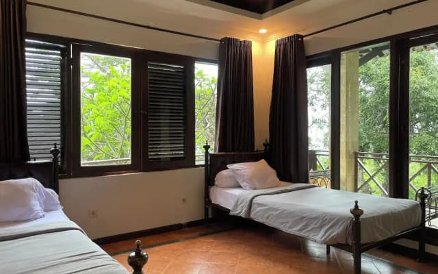 Covehill Green Resort
