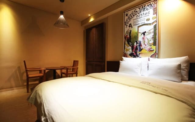 Sinchon Hotel GAEUL