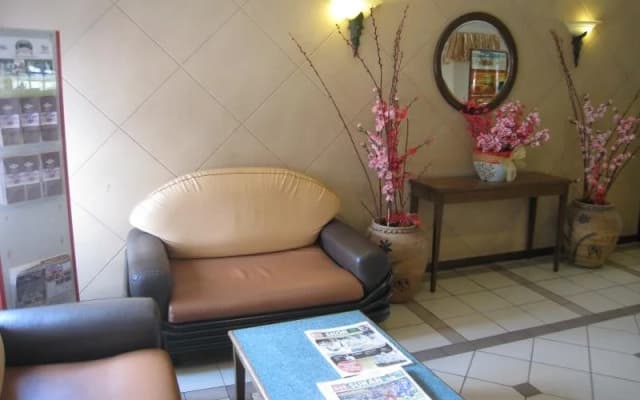 CentrePoint Hotel