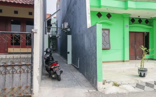 Airy Syariah Sawahan Kedungdoro Sebelas 11 Surabaya