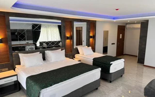 Club Robin Hood Hotel +18 Adult Only