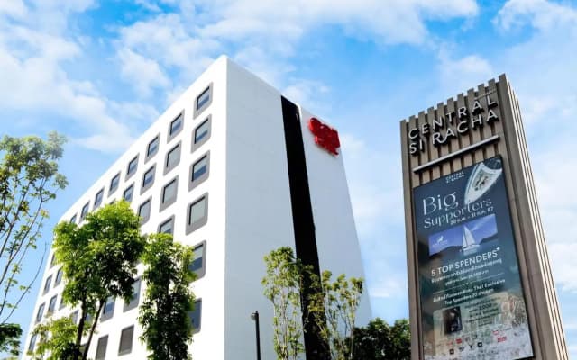 GO Hotel Sriracha at Central Si Racha