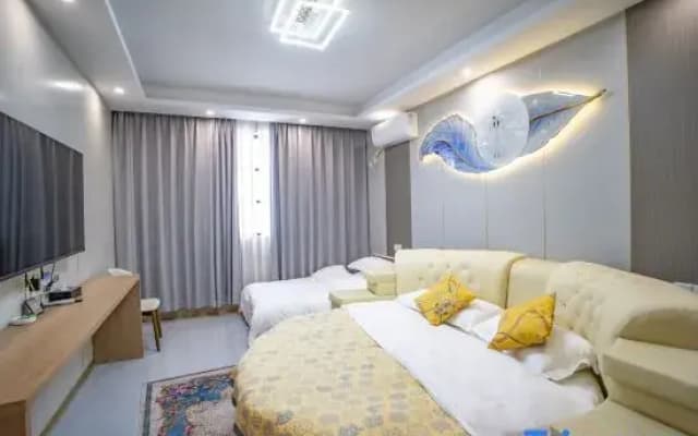 Deep in Ciyun · Happy · Ink Wash Jiangnan · Parent-Child Vacation Boutique Inn
