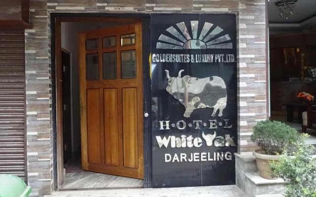 Hotel White Yak