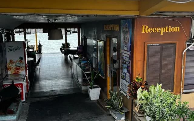 Dnelayan Beach Resort