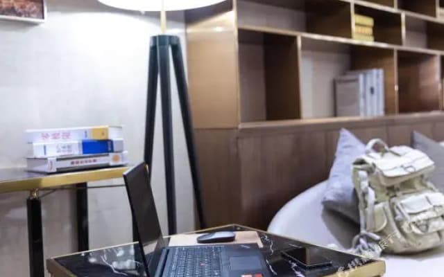 Yeste International Hotel (Nanning Chaoyang Square Metro Station)