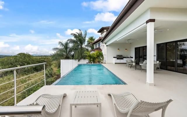 Villa Acantilado