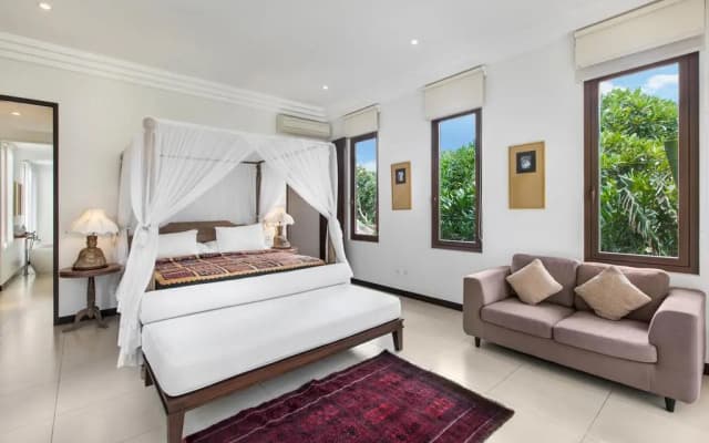 Villa Pantai Karang