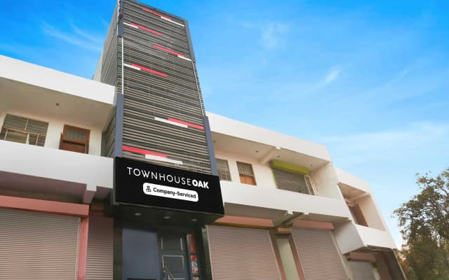 Townhouse Oak Jagatpura Downtown