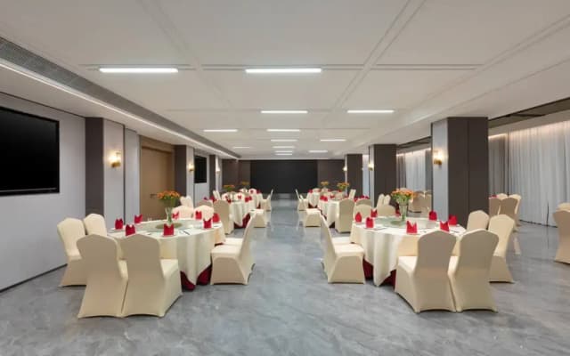 Ramada Encore By Wyndham Qingyuan Liannan