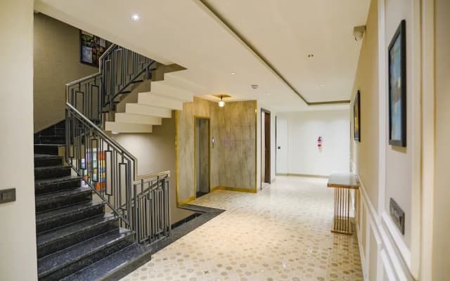 Fabhotel Prime Luxe Stayz Moulsari Avenue