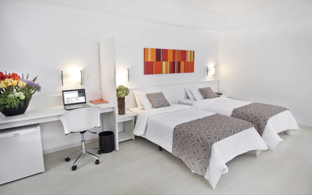 Hotel Boulevard Plaza