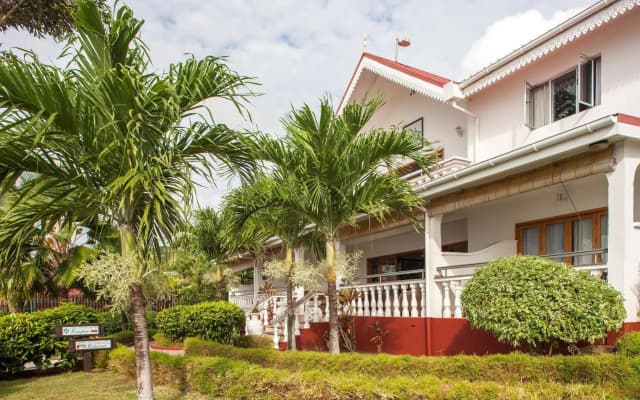 Le Relax Hotel and Restaurant