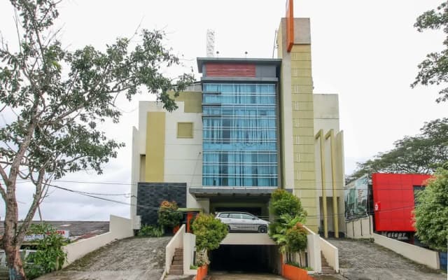 Airy Kendari Barat Diponegoro 75