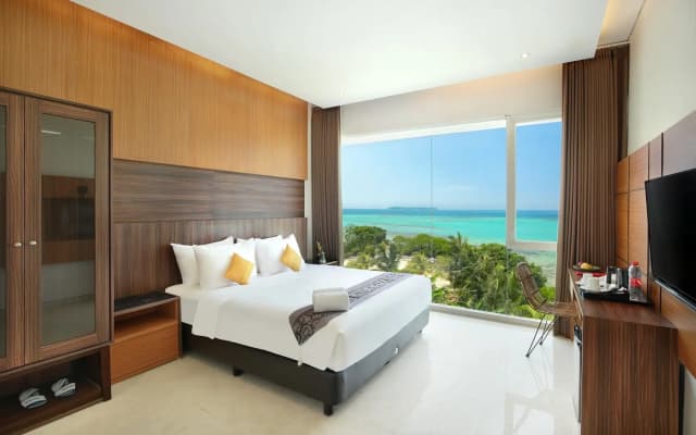 Royal Ocean View Beach Resort