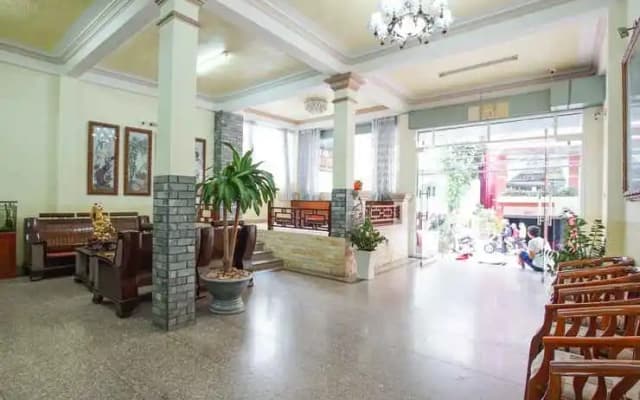 Pearl Wealth Dalat Hotel