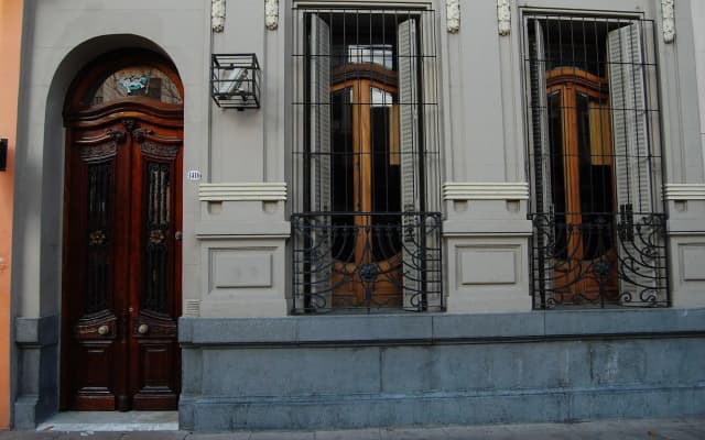 Sabatico Travelers Hostel & Guesthouse