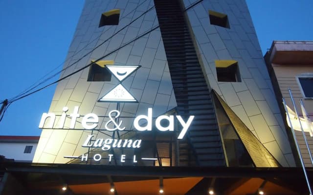 Nite and Day Laguna Bintan