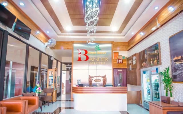 Bander Hotel