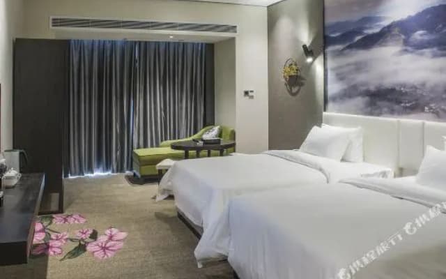 Xingyi Bast Dreamland Hotel