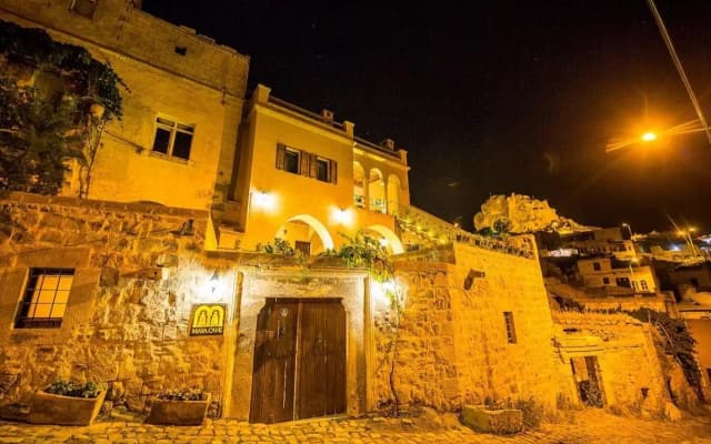 Maya Cave Hotel