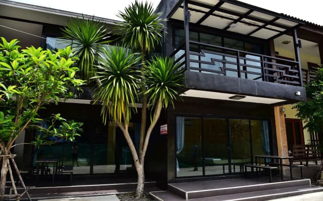 Natthapon Resort