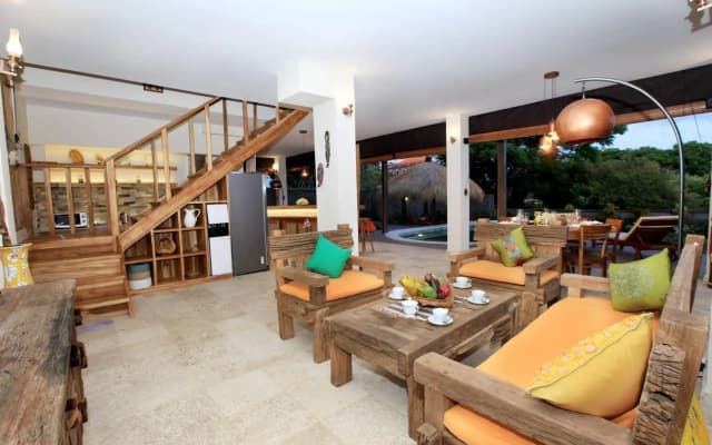 Breezy Point Villas
